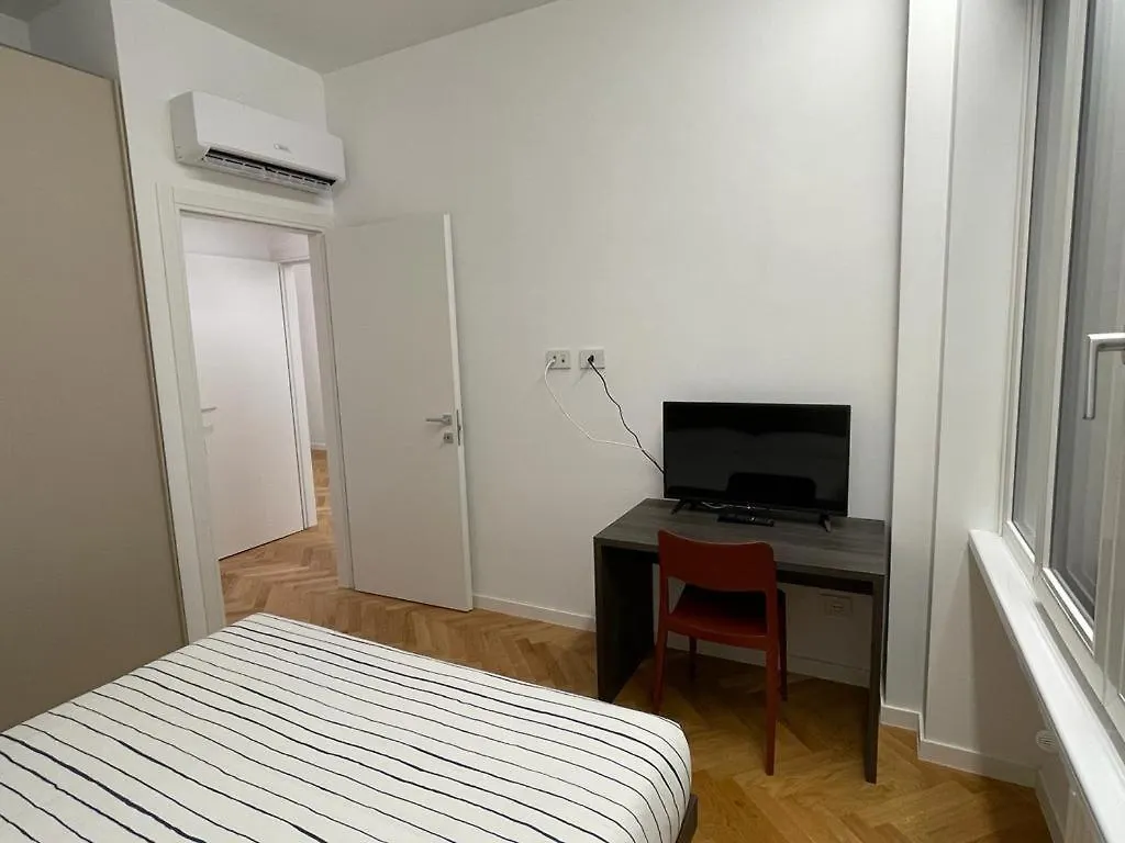 Imhome - Porta Vittoria Milan Apartment